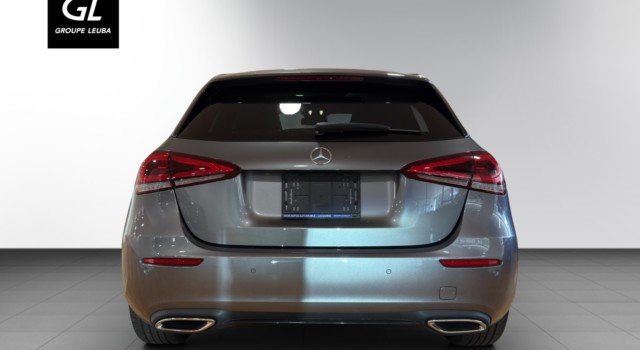 MERCEDES-BENZ A 180 Night Star AMG Line