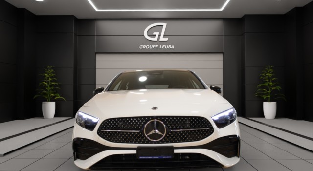 MERCEDES-BENZ A 180 Night Star 7G-DCT