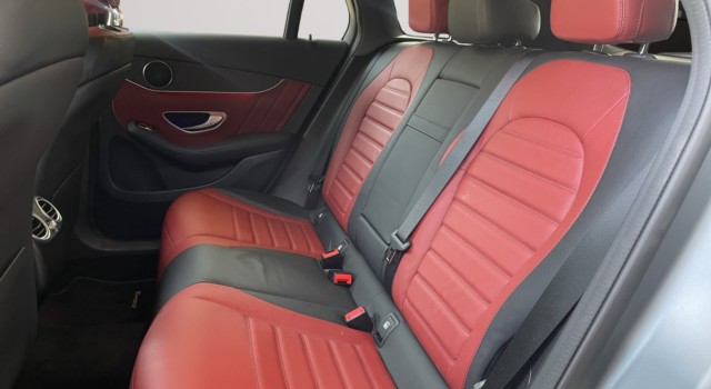 MERCEDES-BENZ GLC 300 AMG Line 4Matic 9G-Tronic