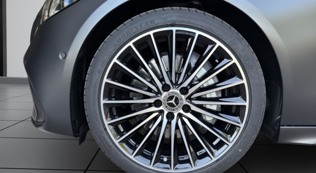 MERCEDES-BENZ C 300 T 4 Matic