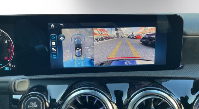 MERCEDES-BENZ A 200 Night Star 7G-DCT