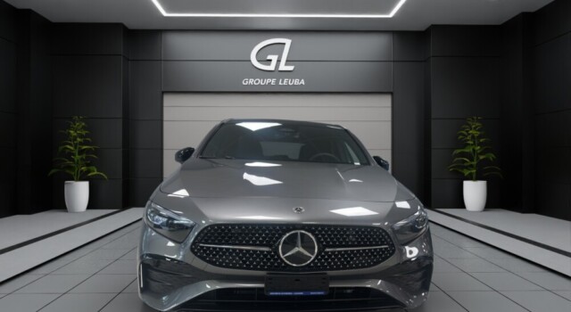 MERCEDES-BENZ A 220 4Matic 8G-DCT