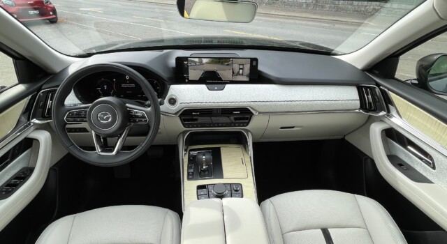 MAZDA CX-60 3.3L e-Skyactiv D 254 MHEV AWD Takumi Plus