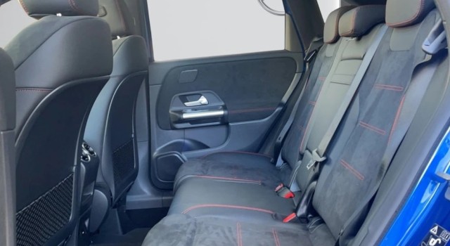 MERCEDES-BENZ B 220 4Matic 8G-DCT