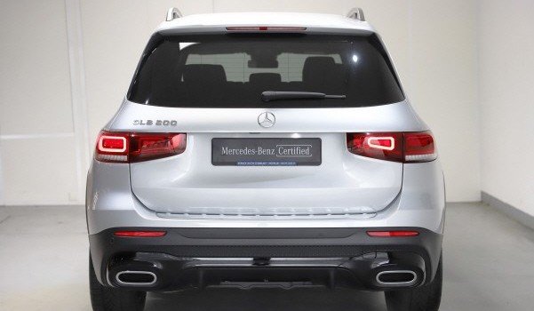 MERCEDES-BENZ GLB 200 AMG Line