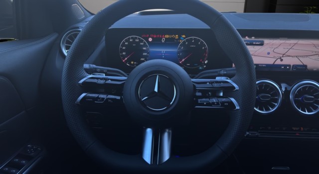 MERCEDES-BENZ GLA 250 4Matic 8G-DCT