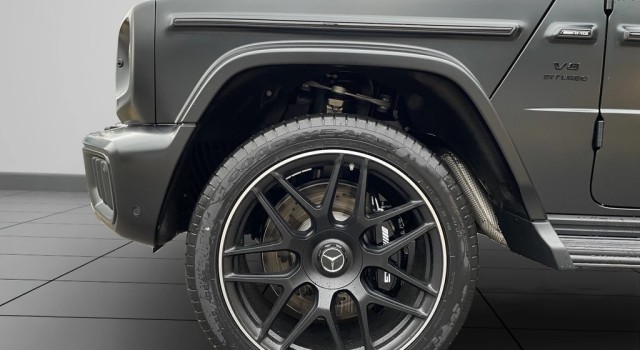 MERCEDES-BENZ G 63 AMG 9G-Tronic