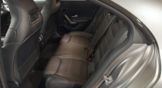 MERCEDES-BENZ CLA 35 AMG 4Matic 8G-DCT