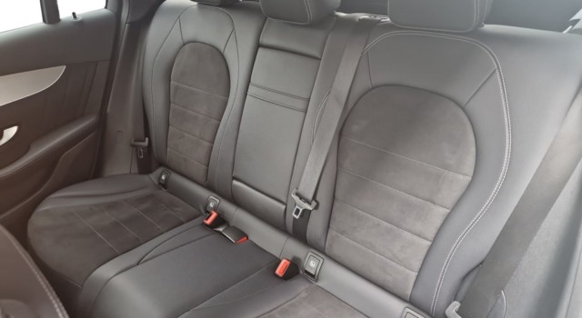 MERCEDES-BENZ GLC 250 AMG Line 4Matic