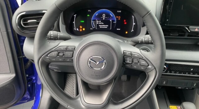 MAZDA 2 Hybrid Homura