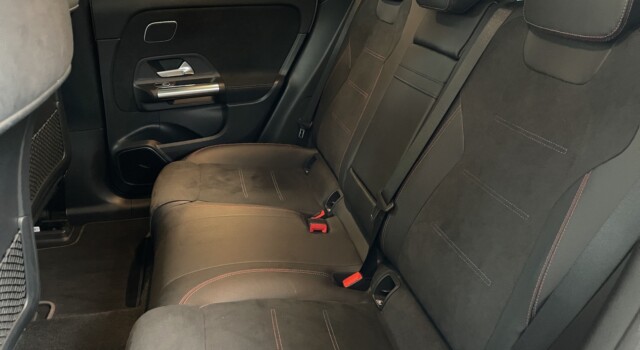 MERCEDES-BENZ EQA 250 AMG Line AMG Line
