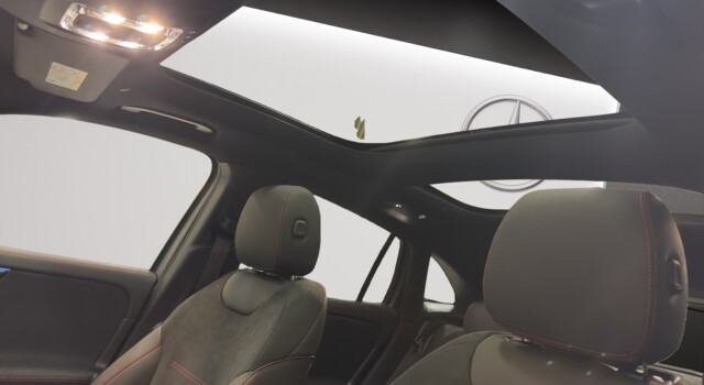 MERCEDES-BENZ GLA 220 4Matic 8G-DCT