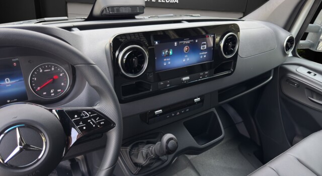 MERCEDES-BENZ Sprinter 519 CDI CH Pont Fixe 3T5