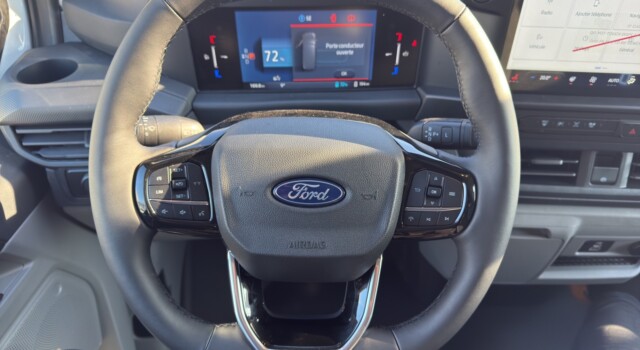 FORD TRANSIT CUSTOM Van 320 L1H1 65kWh Trend