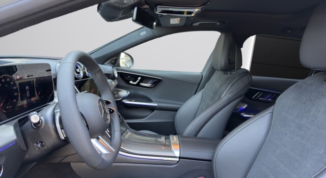 MERCEDES-BENZ C 220 d T 4 Matic