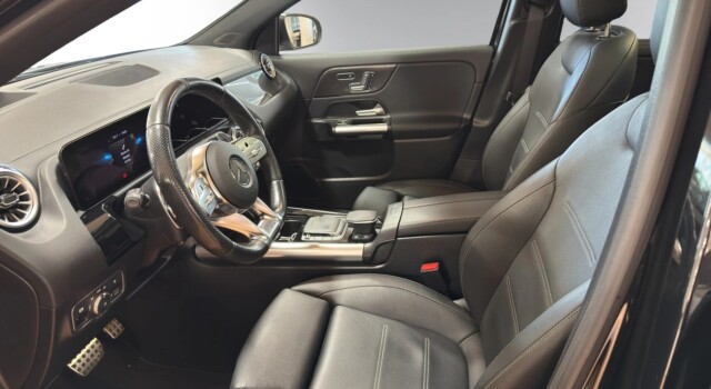 MERCEDES-BENZ GLA 35 AMG 4Matic 8G-Speedshift DCT