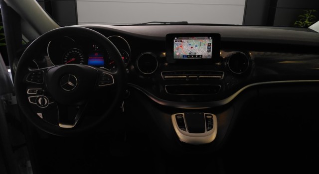 MERCEDES-BENZ V 250 d lang Trend 4Matic 9G-Tronic