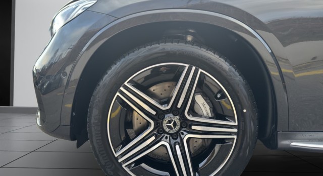 MERCEDES-BENZ GLC 300 4Matic 9G-Tronic