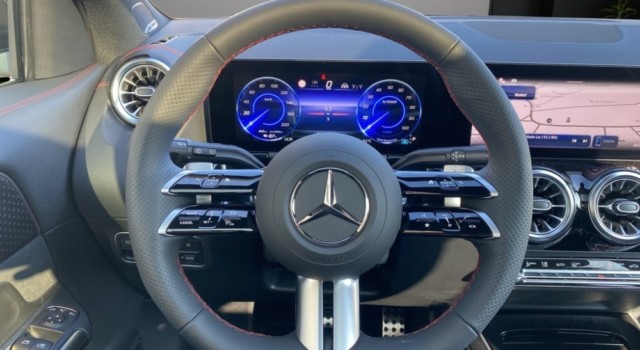 MERCEDES-BENZ EQA 250 + 70,5kWh Excellence