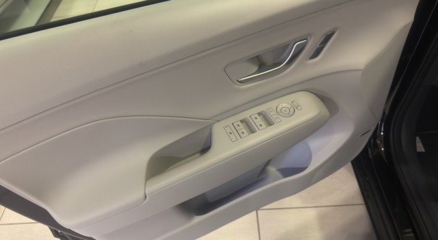 HYUNDAI KONA 1.6 GDi HEV Vertex DCT
