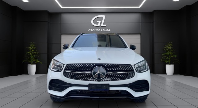 MERCEDES-BENZ GLC 300 e AMG Line Plus 4Matic 9G-Tronic