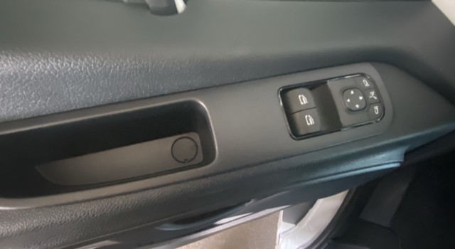 MERCEDES-BENZ Sprinter 319 CDI Extralang