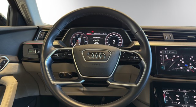 AUDI e-tron 55 S Line qu