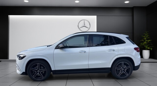 MERCEDES-BENZ GLA 220 d 4Matic 8G-DCTSwiss Star