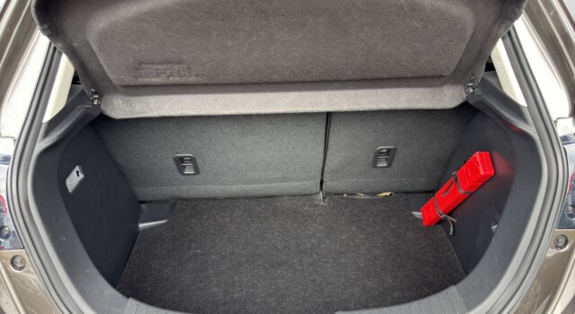 MAZDA 2 SKYACTIV-G 90 Revolution Automat