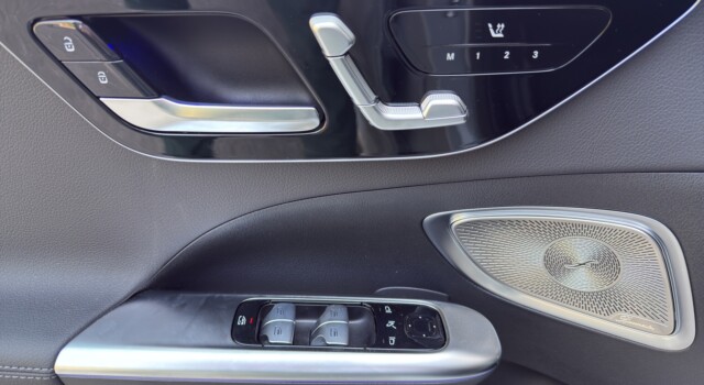 MERCEDES-BENZ C 220 d T 4 Matic