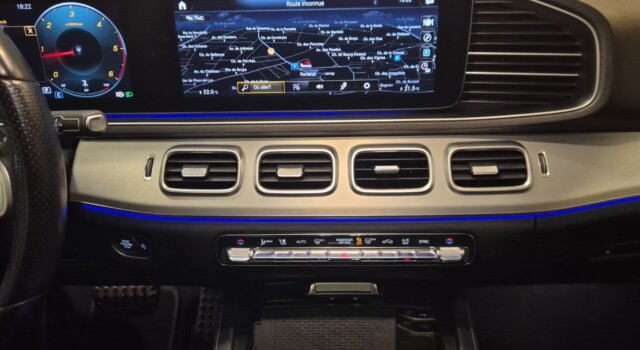 MERCEDES-BENZ GLE 300 d AMG Line 4Matic