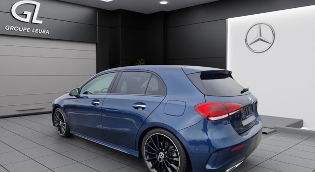 MERCEDES-BENZ A 250 AMG Line 4Matic