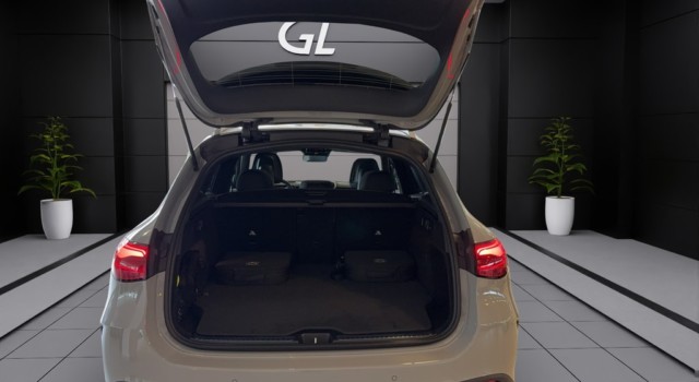 MERCEDES-BENZ GLC 300 e 4Matic EQ Star 9G-Tronic