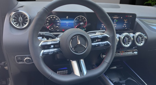 MERCEDES-BENZ GLA 220 4Matic 8G-DCT