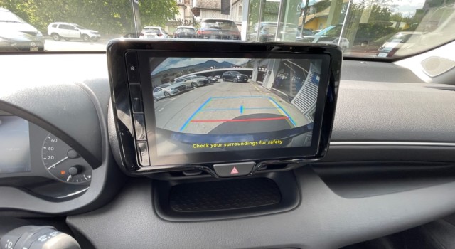 MAZDA 2 Hybrid Centre-line