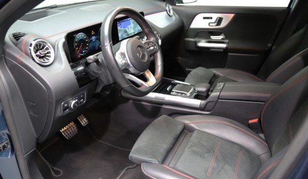 MERCEDES-BENZ EQA 250 AMG Line AMG Line