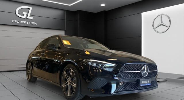 MERCEDES-BENZ A 200 Night Star 7G-DCT