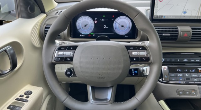 HYUNDAI INSTER 49kWh Amplia