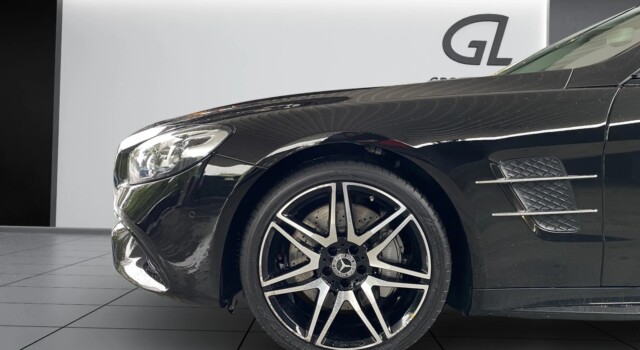 MERCEDES-BENZ SL 400 9G-Tronic