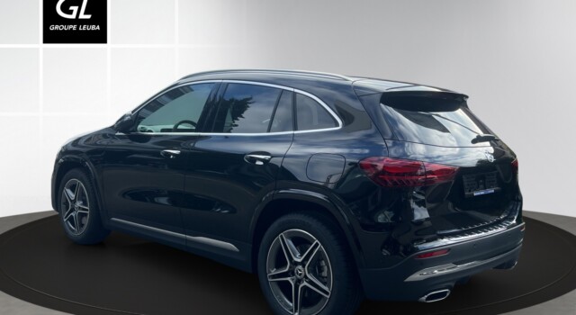 MERCEDES-BENZ GLA 220 4Matic 8G-DCT