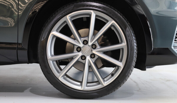 AUDI Q3 2.0 TFSI sport quattro