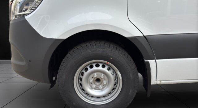 MERCEDES-BENZ Sprinter E 320 KA 3665mm