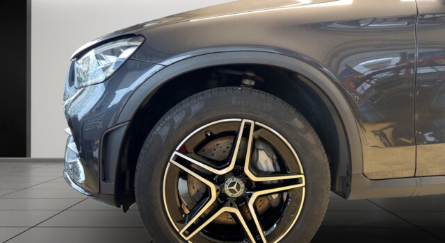 MERCEDES-BENZ GLC 300 GLC Coupé 300 e AMG Line Plus 9G-Tronic