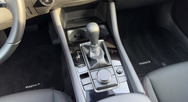 MAZDA 3 HB G 140 Homura A