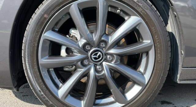 MAZDA 3 Hatchback SKYACTIV-X M Hybrid 186 AWD Takumi Automat