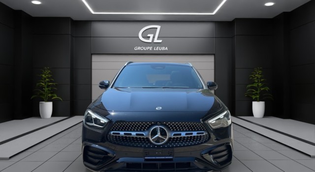 MERCEDES-BENZ GLA 250 4Matic 8G-DCT