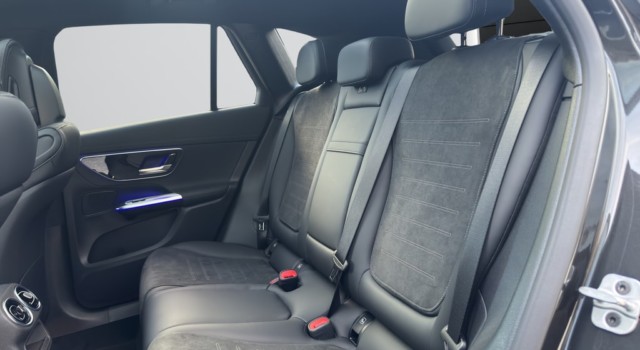 MERCEDES-BENZ GLC 300 4Matic 9G-Tronic