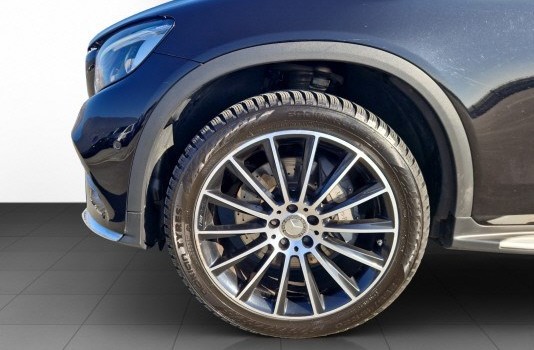 MERCEDES-BENZ GLC 250 AMG Line 4Matic