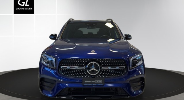 MERCEDES-BENZ GLB 220 d AMG Line 4 MAT.
