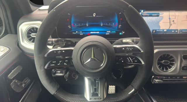 MERCEDES-BENZ G 63 AMG 9G-Tronic